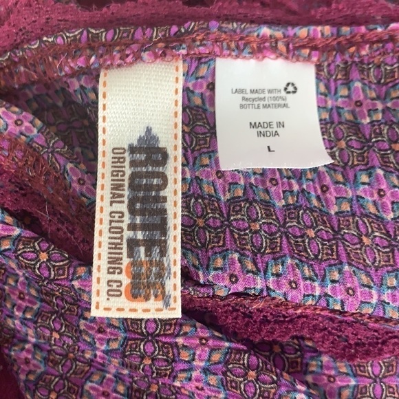 ROUTE 66 Sheer Floral Lace Trim Top Size Large - Picture 11 of 11